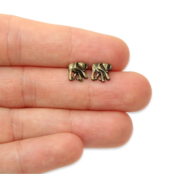 Vintage Bronze Elephant Stud Earrings Small Animal Studs Simple Minimalist - Picture 3 of 3